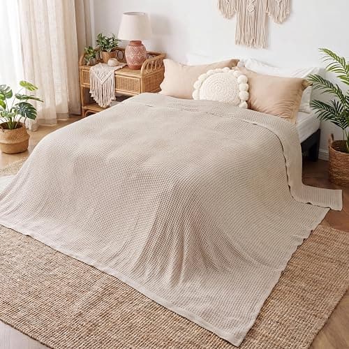 Bedsure 100% Cotton Big Oversized King Blanket, Waffle Weave, Beige | Breathable, Soft, Cozy, Thick, Waffle Texture, Fall, Summer Blanket for Bed, Gifts for Women, Machine Washable, 120"X94" thumbnail 5