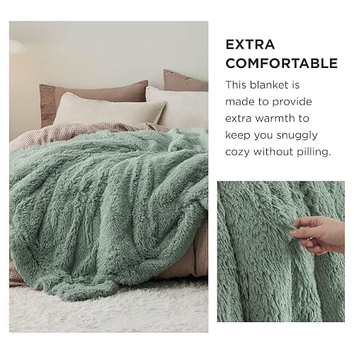 Bedsure GentleSoft Fluffy Sage Green King Size Blanket for Bed, Thick Soft Sherpa Faux Fur Fleece Bedding Fuzzy Plush Winter Warm Heavy Big Large King Blanket, Cozy Green Gifts for Men Women, 108x90 thumbnail 4