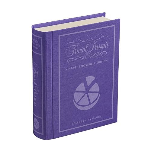 WS Game Company Trivial Pursuit Vintage Bookshelf Edition - Image 1