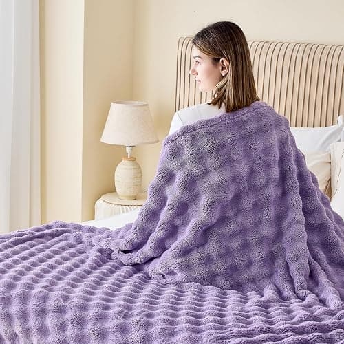 NEWCOSPLAY King Blanket for Couch Lavender Super Soft Flannel Fleece 3D Bubble Lightweight Bed Blanket All Season Use (Lavender, King(90"x110")) thumbnail 5