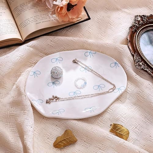 Koythin Ceramic Jewelry Tray, Cute Blue Bow Jewelry Dish for Women, Aesthetic Room Decor Trinket Dish for Birthdays Christmas Mother's Day (Blue Bow) thumbnail 9
