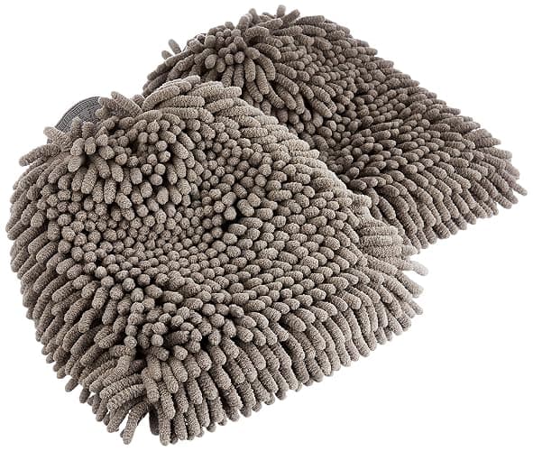 Amazon Basics Absorbent Microfiber Car Wash Drying Mitts, 2 Pack, Gray, 10.44" L x 9.06" W - Image 1