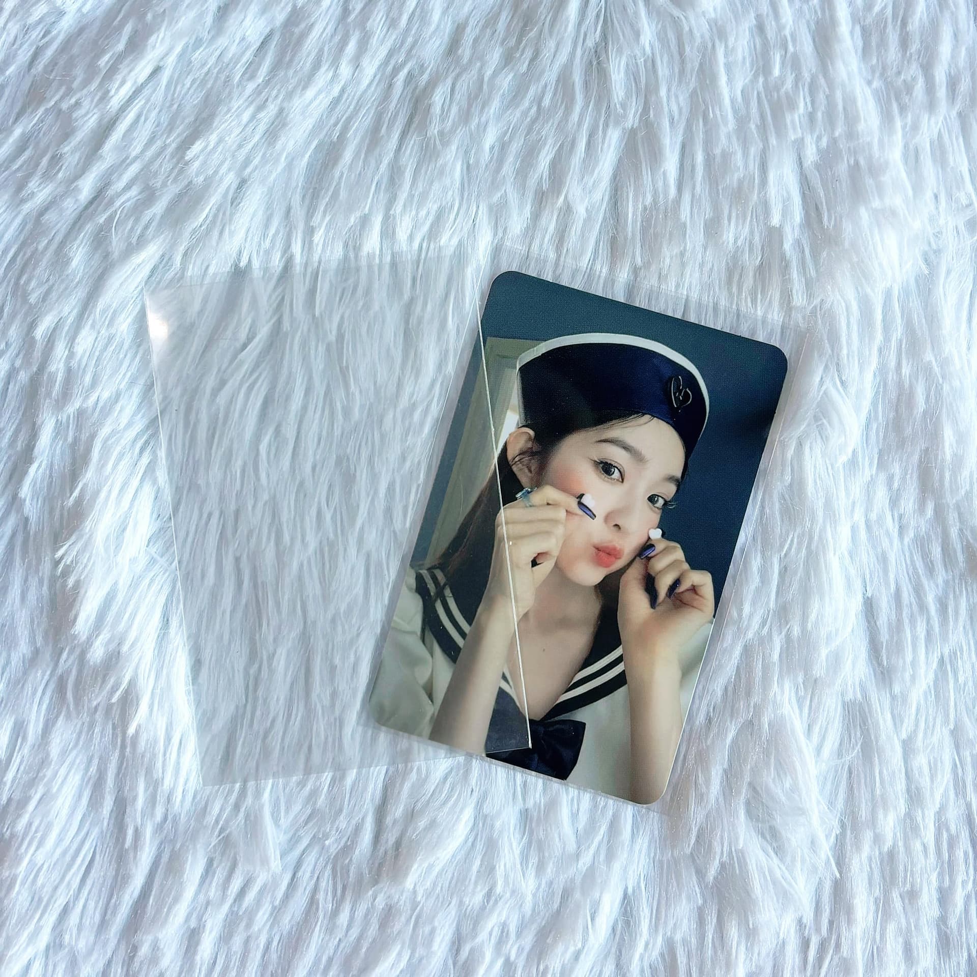 Baskiss 100 Packs Photocard Sleeves, Ultra Thickness 200 Microns Clear Idol Cards Protector Holder Trading Shield Cover for 3 inch Polaroid Kpop Album Photo Card (Unsealable) thumbnail 4