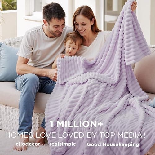 Bedsure GentleSoft Lavender Fog Full Blanket for Bed - Cozy Soft Blankets for Women, Cute Large Throws for Girls, 84x90 Inches thumbnail 4