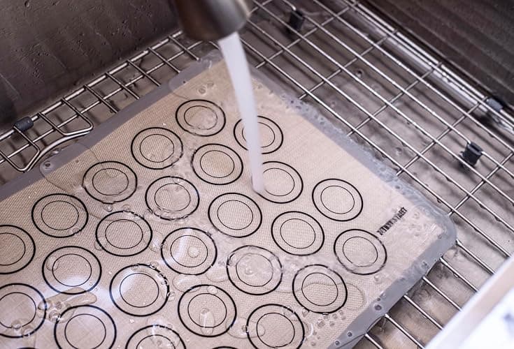 Macaron Silicone Baking Mats - Non-Stick Macaron Mat for Easy Baking | Heat Resistant & Dishwasher Safe Macaron Baking Mat | Reusable & Eco-Friendly, 1/2 Sheet Size - Pack of 4 - for Cookies & More thumbnail 3