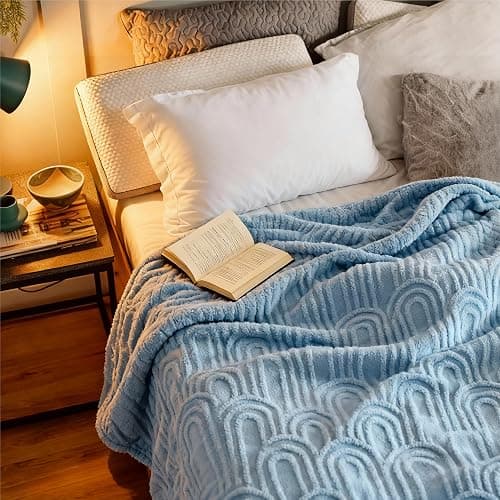Bedsure GentleSoft Fleece Blanket Queen Size for Bed - Super Soft & Cozy, Fluffy Blankets for Women & Girls, Ideal for Sofa & Couch, Blue, 90x90 Inches thumbnail 2