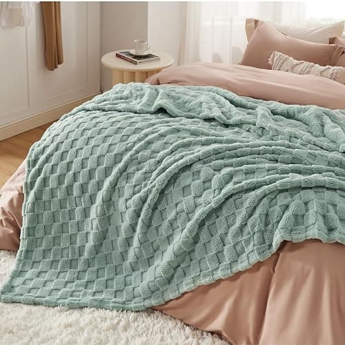 Bedsure Queen Size Blanket for Bed - Soft Fleece Checkered Blankets, Warm Cozy Thick Fluffy Fuzzy Plush Gifts for Women Girls, Fall Living Room Home Decor, Sage Green，90x90 thumbnail 6