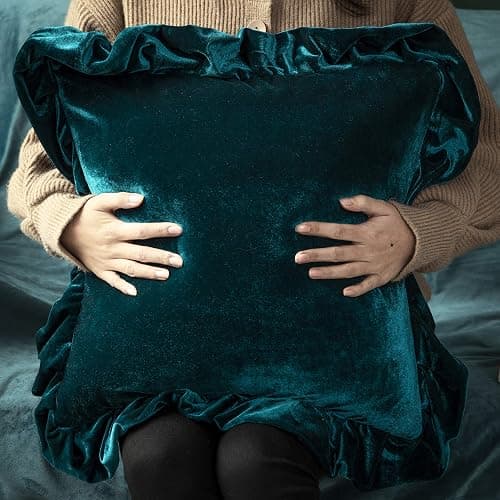 GLORY SEASON Velvet Throw Pillow Cover Soft Decorative Luxurious Solid Square Cushion Case for Sofa Couch Bedroom Farmhouse,Pack of 2, 18 x 18 Inches, Malachite Green thumbnail 3