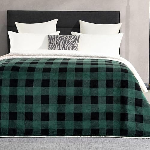 Elegant Comfort Ultra Soft Reversible Buffalo Plaid Flannel Sherpa Blanket - Cozy Silky Checkered Fleece Throw for Couch, Bed - Plush Fuzzy Warm Winter Blanket for Gift, Queen, Green thumbnail 4