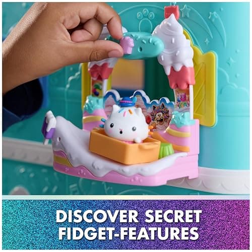 DREAMWORKS GABBY'S DOLLHOUSE The Movie, Cakey Cat's Sweet Treat Balcony with Toy Figure & Dollhouse Accessories, Kids Toys for Girls & Boys Ages 3 and Up thumbnail 3