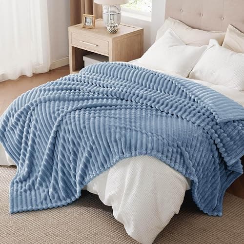 Bedsure Fluffy Fleece Blanket for Bed - Soft Cosy Warm Blankets, Soft Cute Double Size Throw Gifts for Women and Girls, Ashley Blue, 220x240 cm thumbnail 5