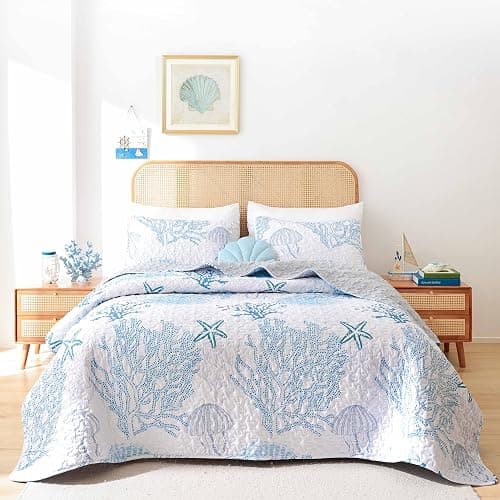 weigelia Coastal Quilt Queen Size, Blue Coral Lightweight Summer Bedding | Blue Coral Coastal Design, Soft Lightweight Microfiber, Machine Washable, Beach House Bedroom Decor, 2 Pillowcases, 90''x96'' - Image 1