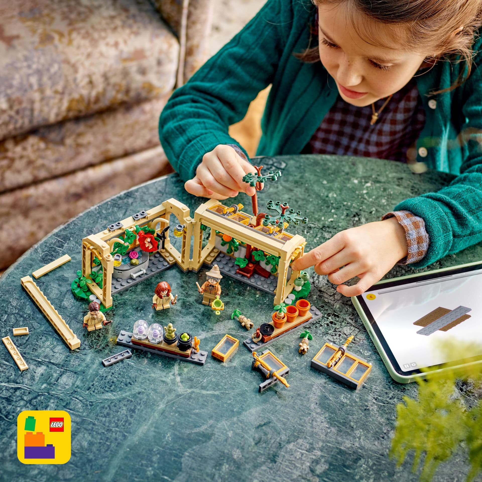 LEGO Harry Potter O Castelo de Hogwarts: Aula de Herbologia 76445 thumbnail 6