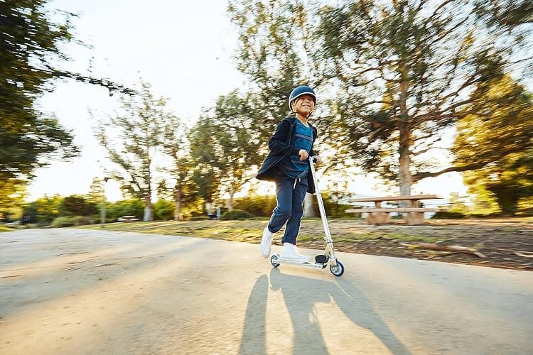 Razor A Kick Scooter for Kids - Lightweight, Foldable, Aluminum Frame, and Adjustable Handlebars thumbnail 14