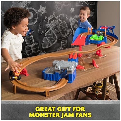 Monster Jam Supercharge Speedway Monster Truck Playset, 1:64 Scale | Figure-8 Loop Track with Lights, El Toro Loco & Megalodon Toy Trucks, Epic Racing Action, Pretend Play Gifts for Kids Ages 3+ thumbnail 6