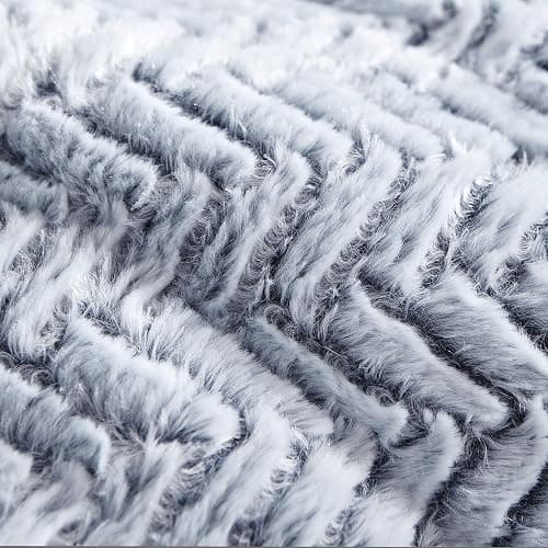 Byourbed Cozy Peaks - Coma Inducer® Oversized Queen Comforter Set - Chevron Frosted Navy thumbnail 7
