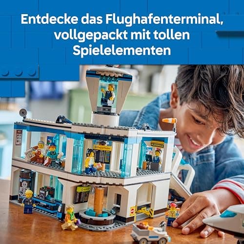 LEGO City Flughafen mit Flugzeug - Spielzeug Miniatur Modellbau mit Terminal, Flugzeug, Schlepperfahrzeug, Fluggastbrücke, 9 Minifiguren & Zubehör - Geburtstagsgeschenk für Jungen ab 8 Jahren - 60502 thumbnail 6