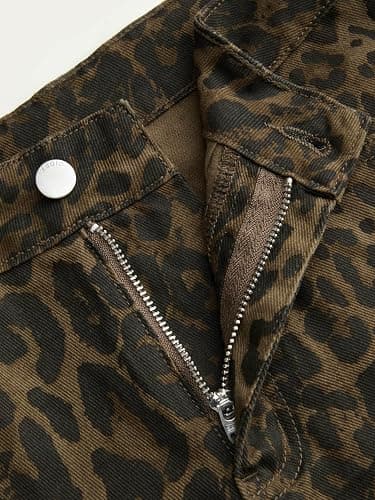 CIDER Women's Leopard Print Denim Shorts High Waisted Frayed Hem Casual Jean Shorts with Pockets thumbnail 5