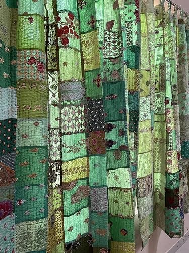 Sambhav Quilt Hub 2 Pcs Indian Vintage Old Patchwork Fabric Made Theme Patchwork color Handmade Curtain Door Bohemian Window Decor Curtain Home Door Window Curtain Set (Green) - Green thumbnail 3