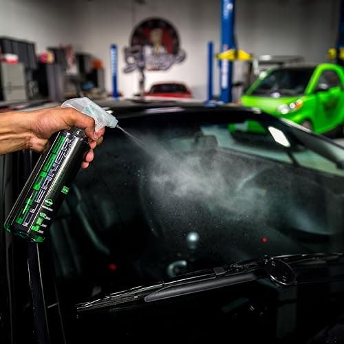 Chemical Guys, Signature Series Glass & Window Cleaner, Tint Safe, 16 oz | Ammonia-free and tint-safe, clears fingerprints, smoke film and grime from glass, mirrors and windshields thumbnail 6
