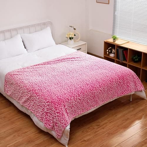 pink cheetah blanket ( main want ) thumbnail 3