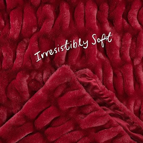 Chanasya Premium Ruched Faux Fur Throw Blanket - Luxurious, Soft Reversible Mink Blanket - 50" x 65” - Red Maroon thumbnail 8