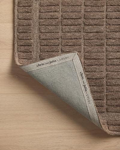 Area rug thumbnail 7