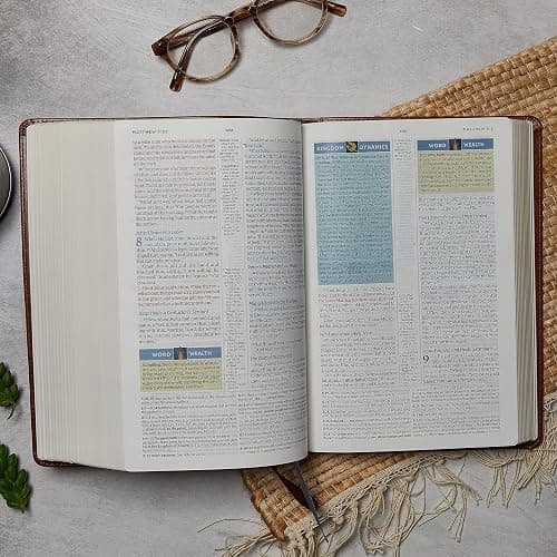 NKJV, Spirit-Filled Life Bible, Third Edition, Leathersoft, Burgundy, Red Letter, Comfort Print: Kingdom Equipping Through the Power of the Word thumbnail 4