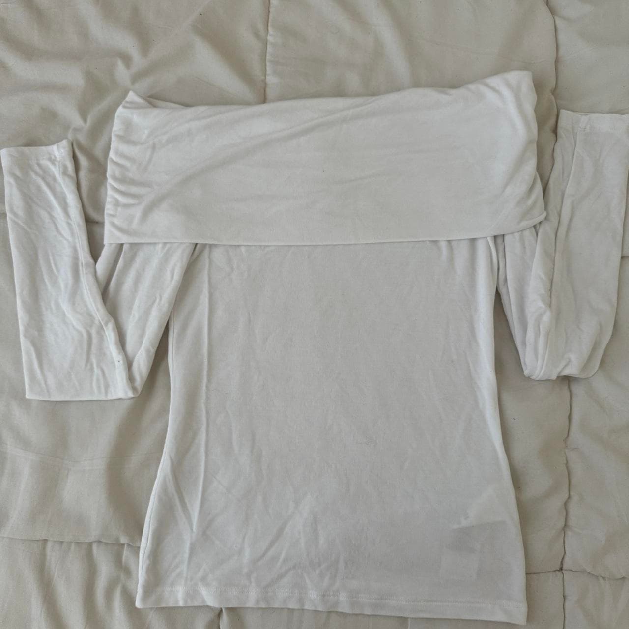 Aritzia Babaton Contour white off the shoulder... - Image 1