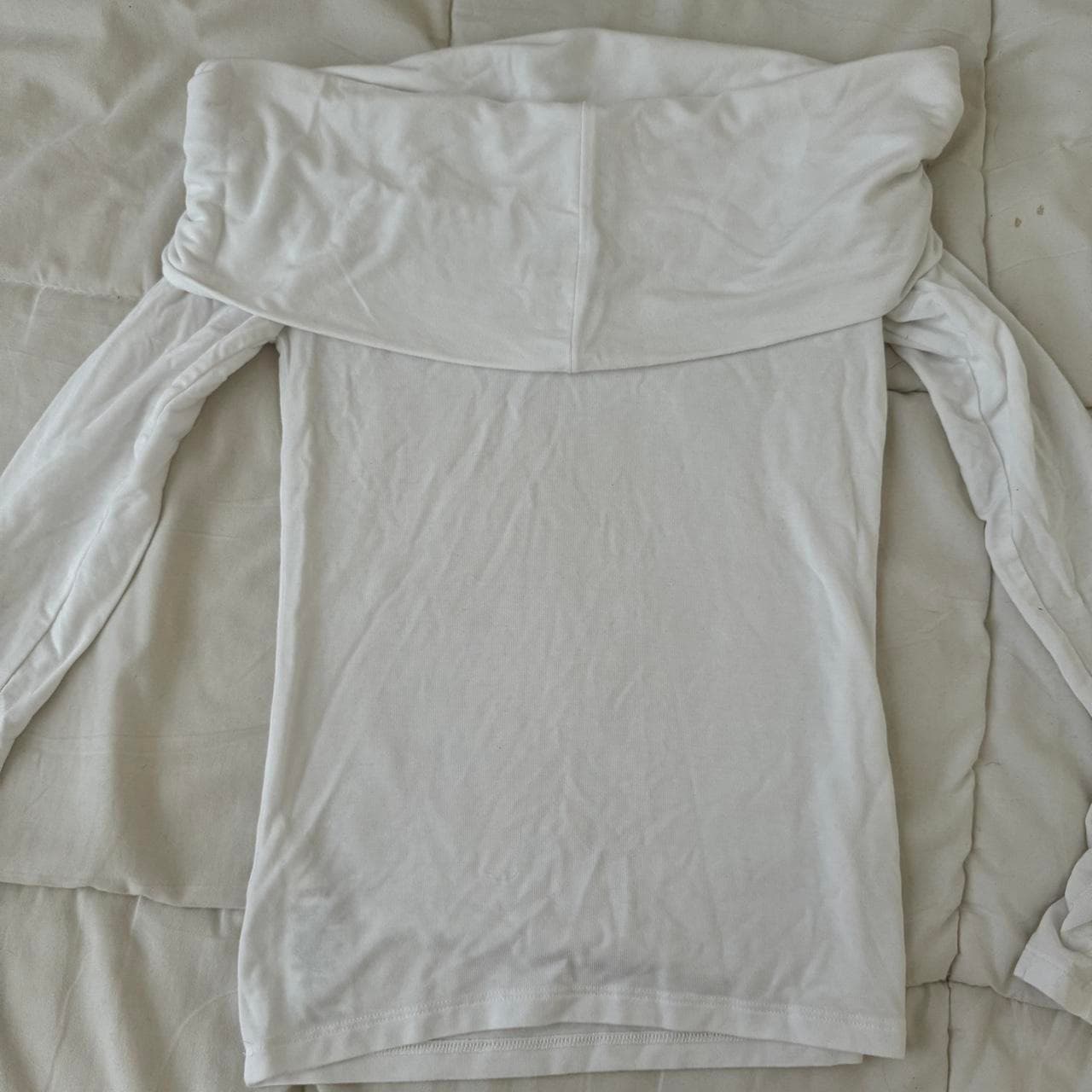 Aritzia Babaton Contour white off the shoulder... thumbnail 2