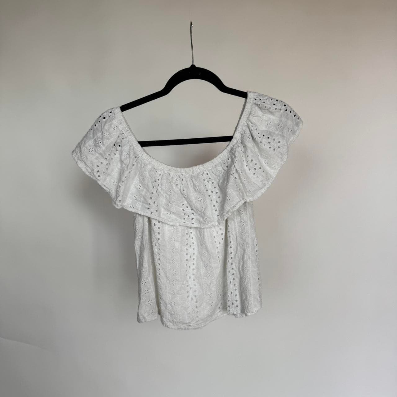 White eyelet ruffle off the shoulder top or square... thumbnail 2