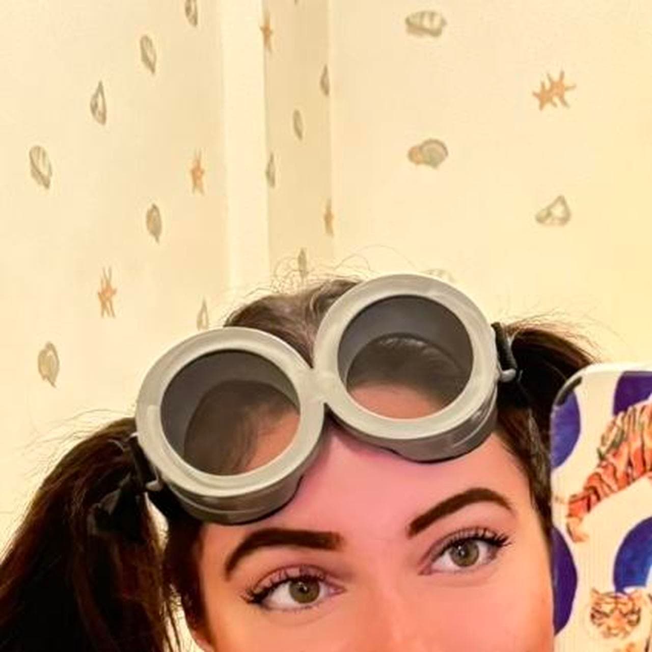 Grey and black Despicable Me Minion goggles... thumbnail 2