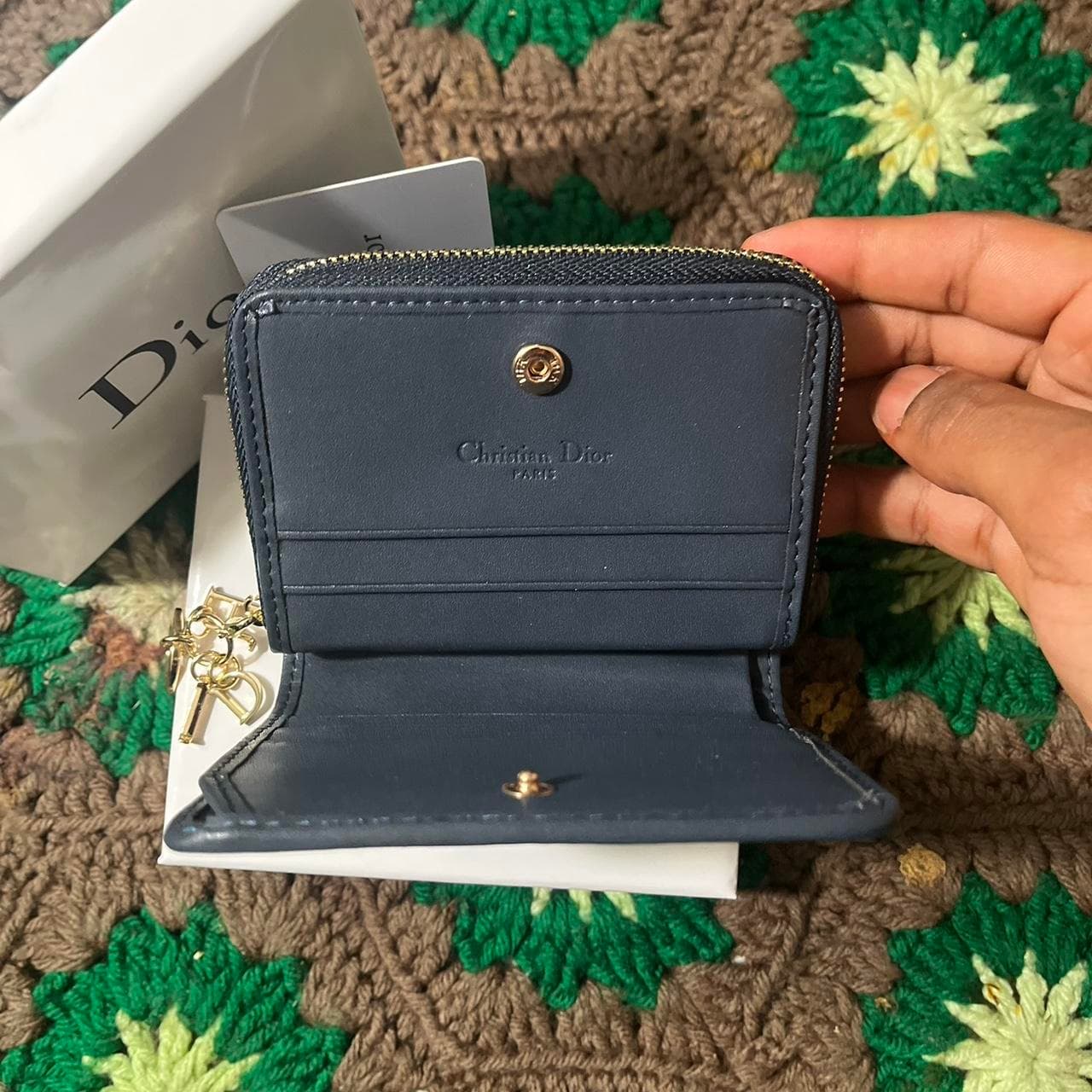 Dior Oblique Jacquard Charm Zip Wallet Blue
Brand... thumbnail 2