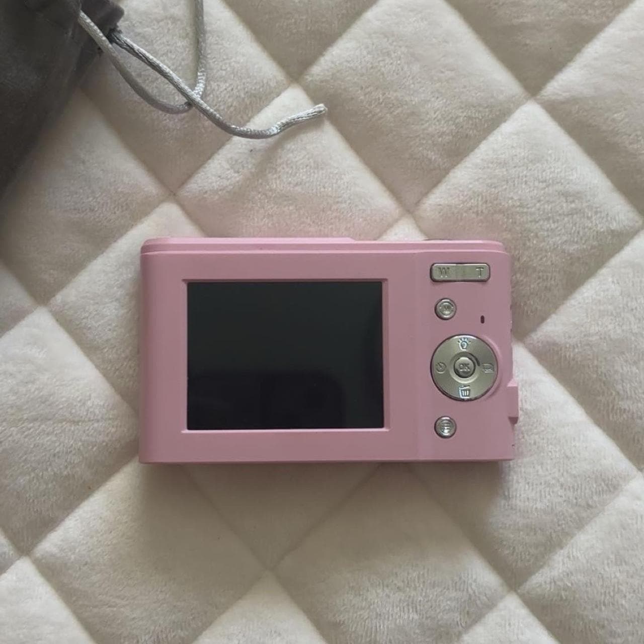 pink portable camera 
💋barely used and comes with... thumbnail 2