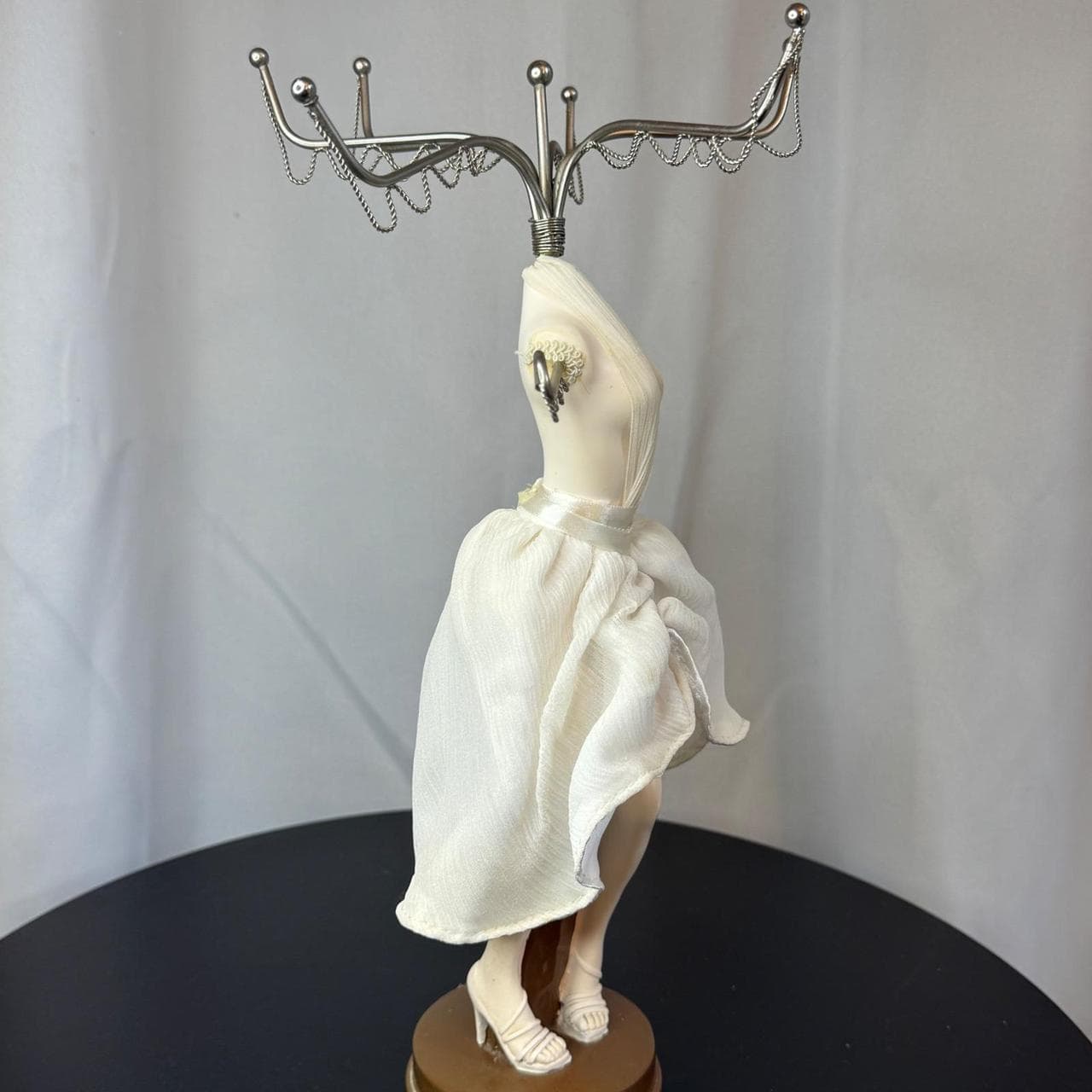 SS Sarna Jewelry Holder Dress Form Figurine Necklace... thumbnail 4