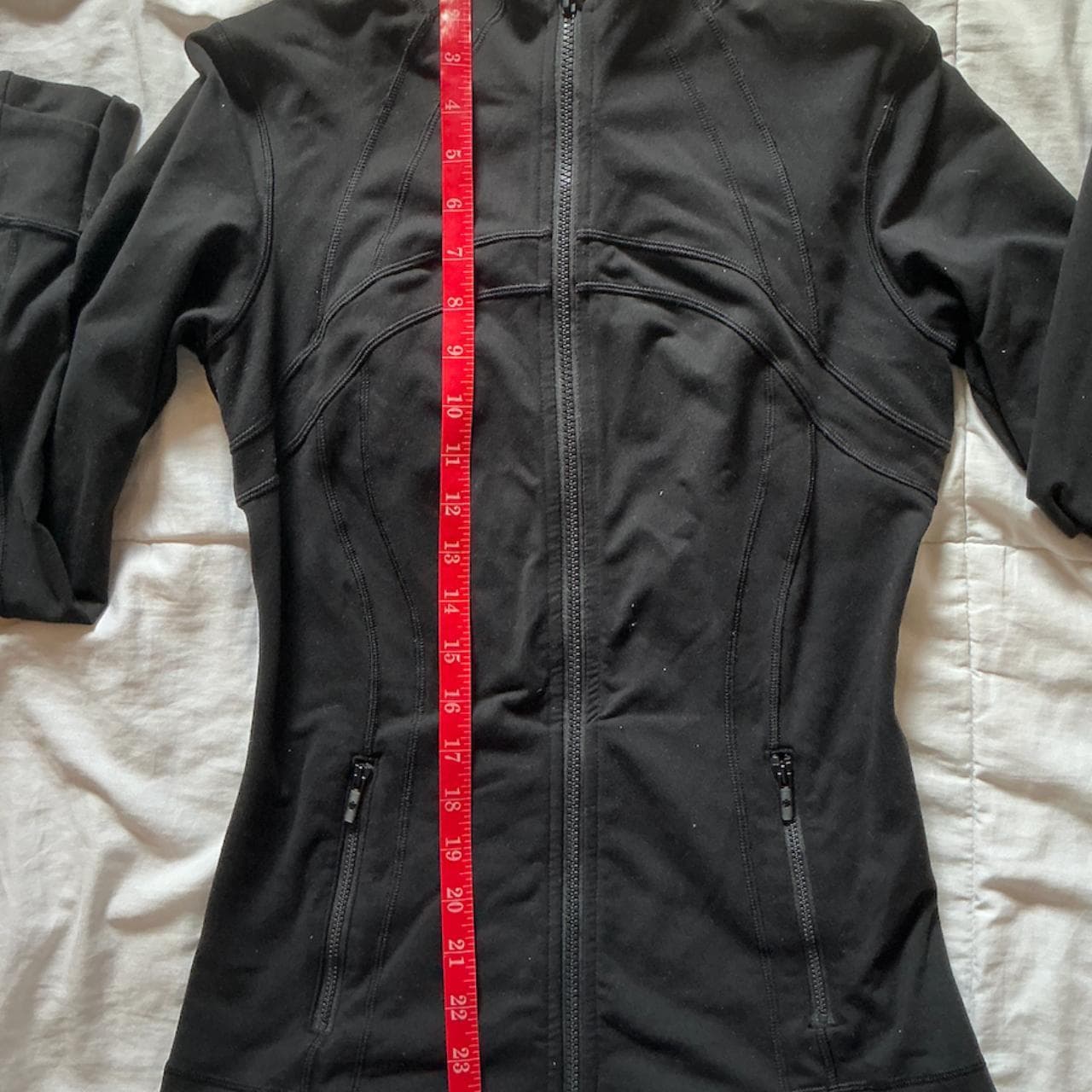 Lululemon Black Define Jacket, size 6
#lululemon... thumbnail 2