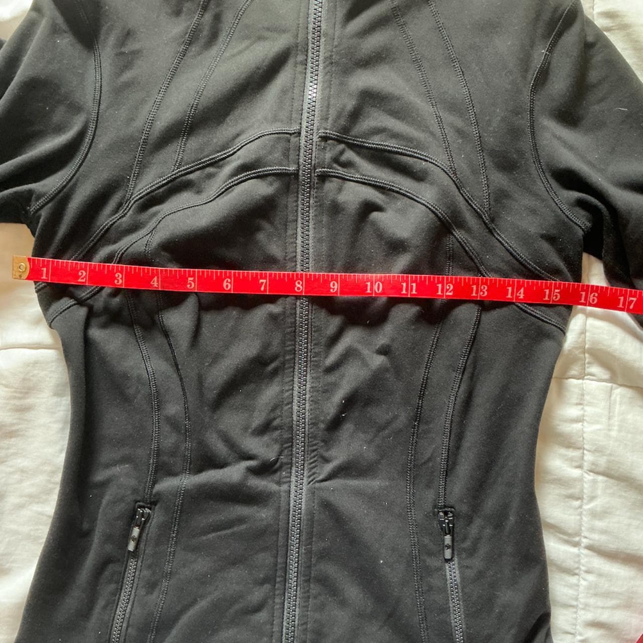 Lululemon Black Define Jacket, size 6
#lululemon... thumbnail 3