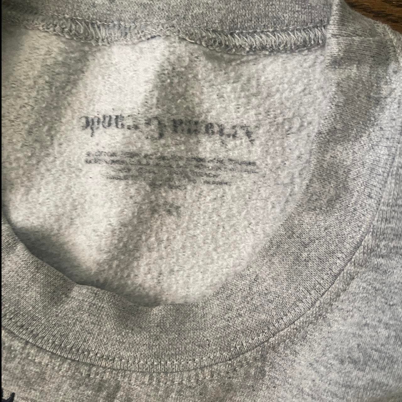 Ariana grande no tears left to cry crewneck

Opened... thumbnail 3