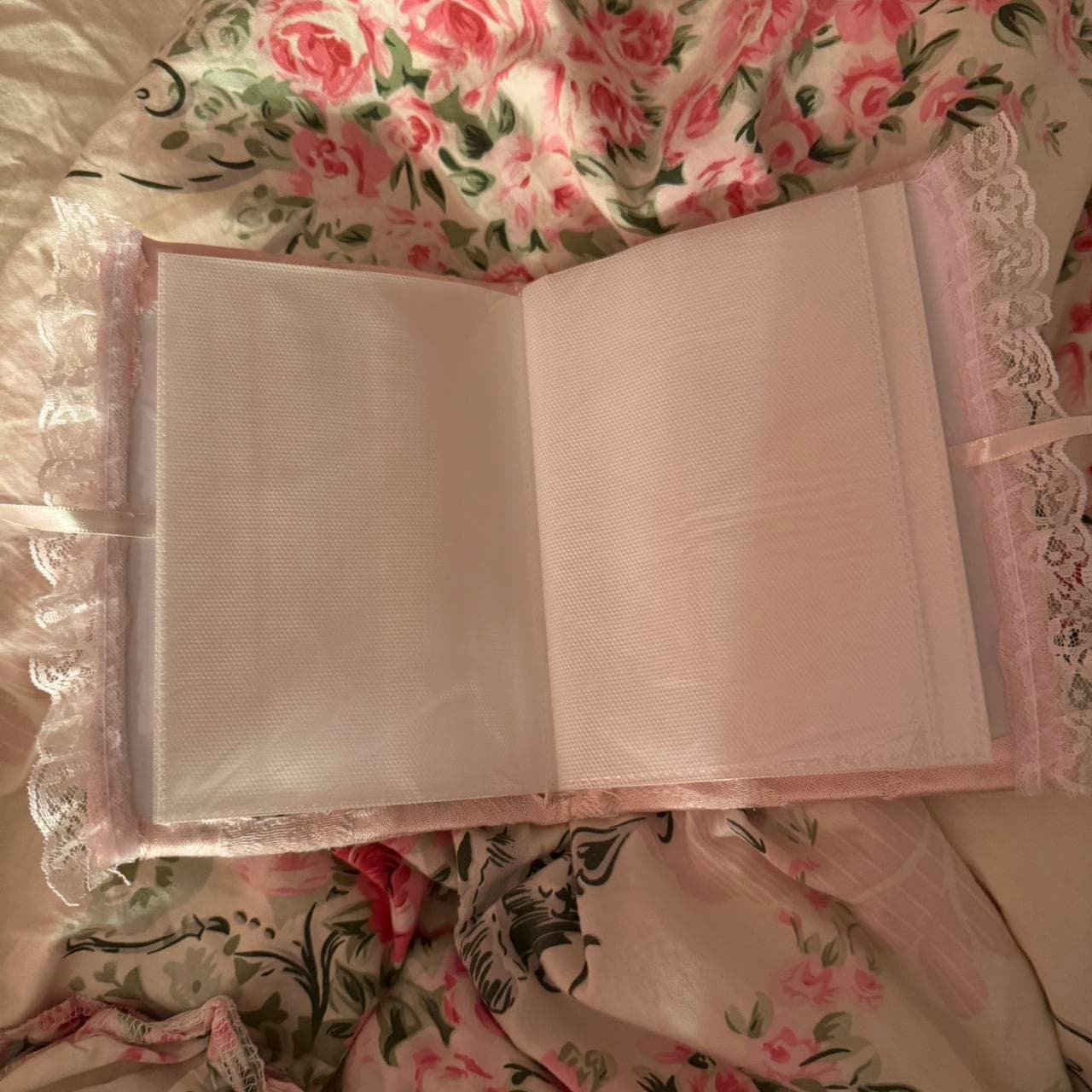 This is a handmade photo album I designed in my... thumbnail 2