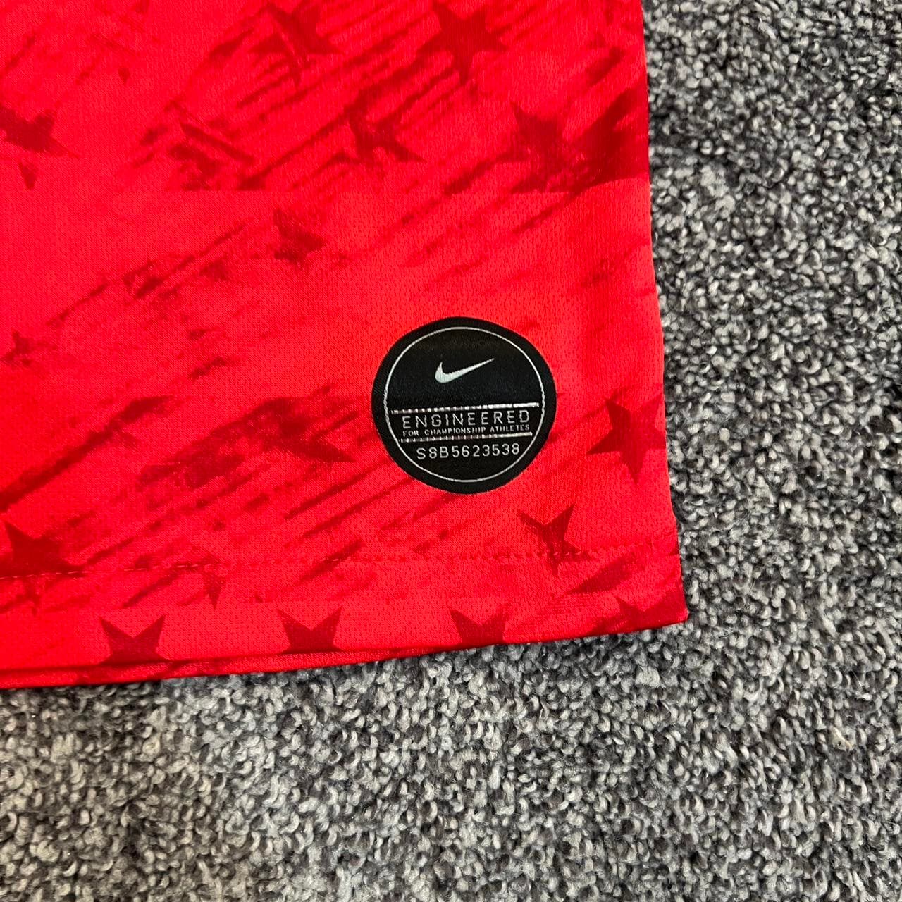 Nike USA men's red soccer jersey

 #soccerjersey... thumbnail 3
