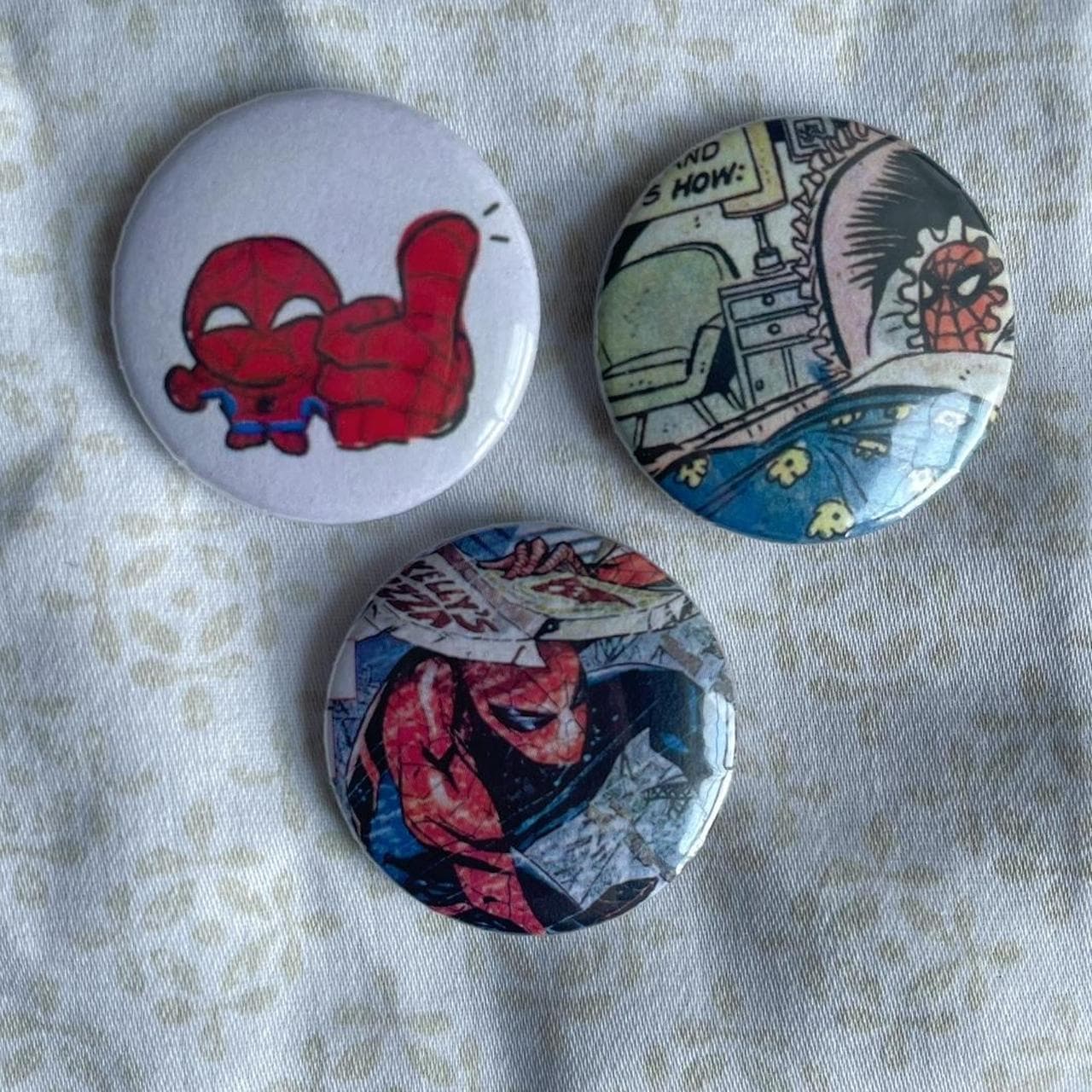 set of 3 32 mm vintage retro y2k 2000s spiderman... - Image 1