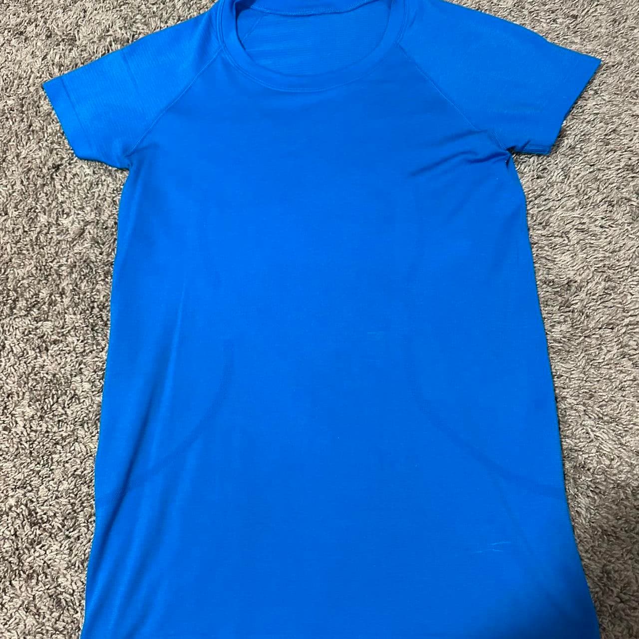 Poolside blue lululemon swiftly tech size 6. Barely...