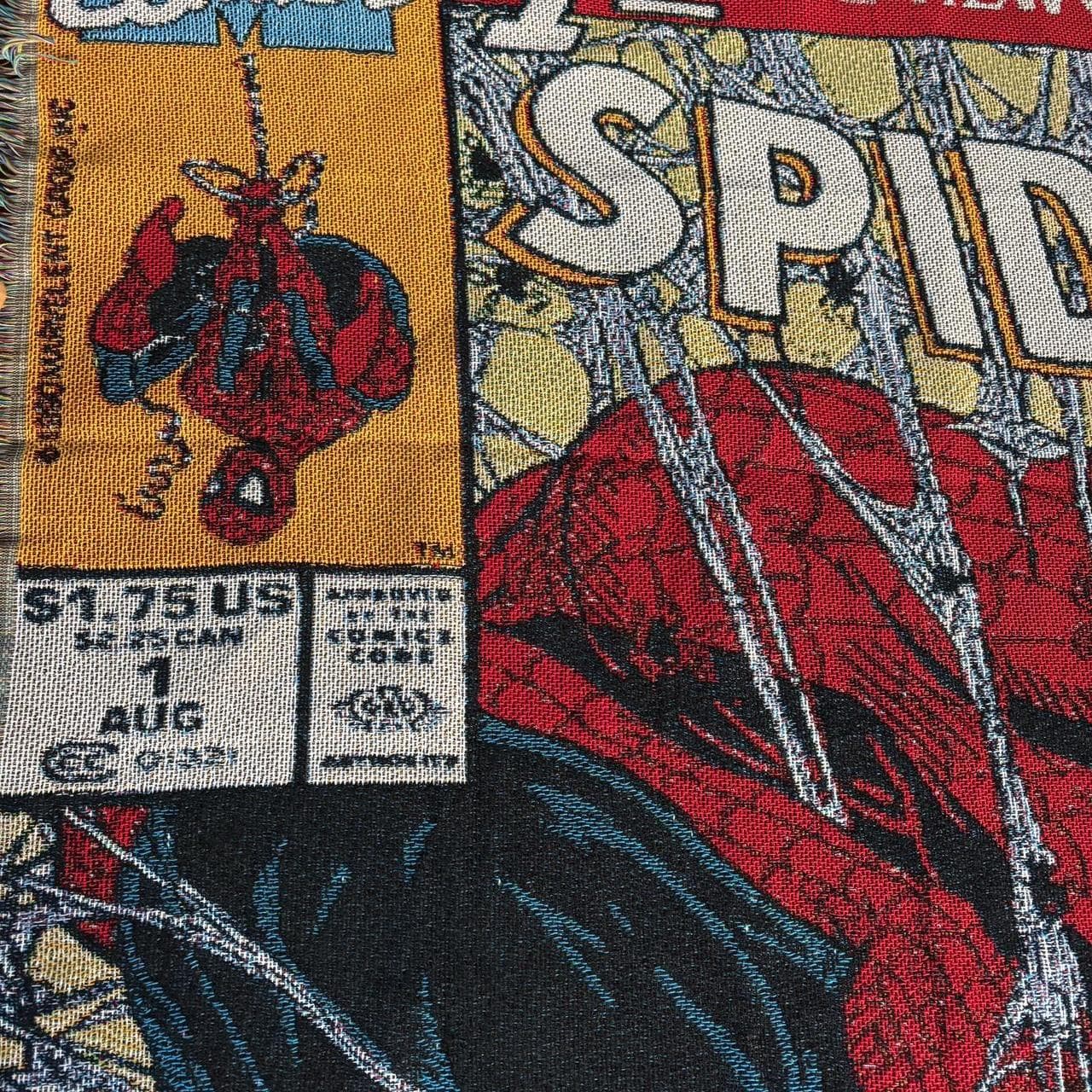 Marvel Spider-Man comic book tapestry #SpiderMan --... thumbnail 2
