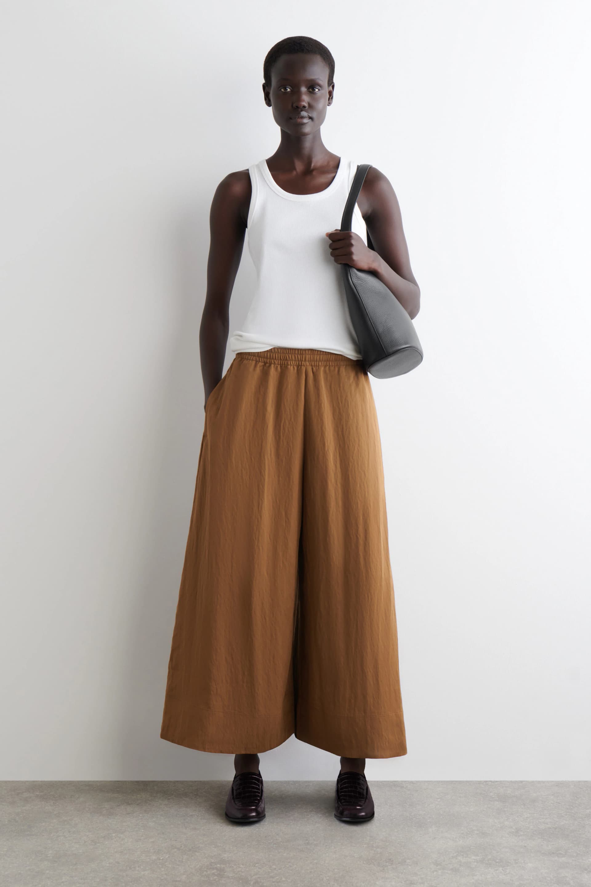 VOLUMINOUS CULOTTES - Image 1