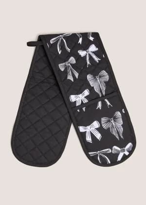 Black Mono Bow Oven Gloves - Image 1