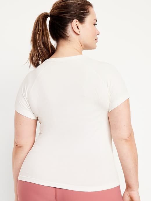 Fluid Seamless Fitted T-Shirt thumbnail 21
