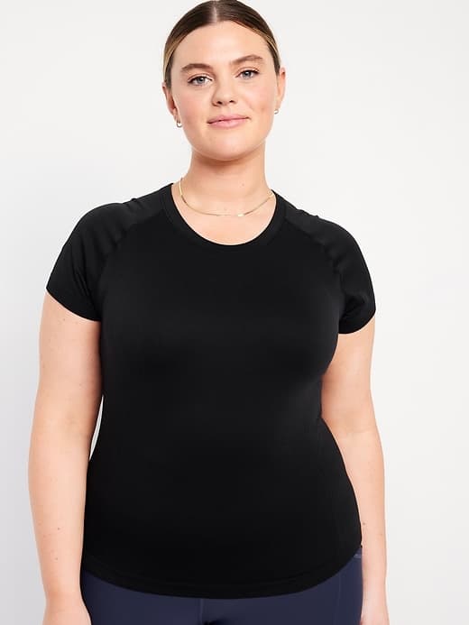 Fluid Seamless Fitted T-Shirt thumbnail 13