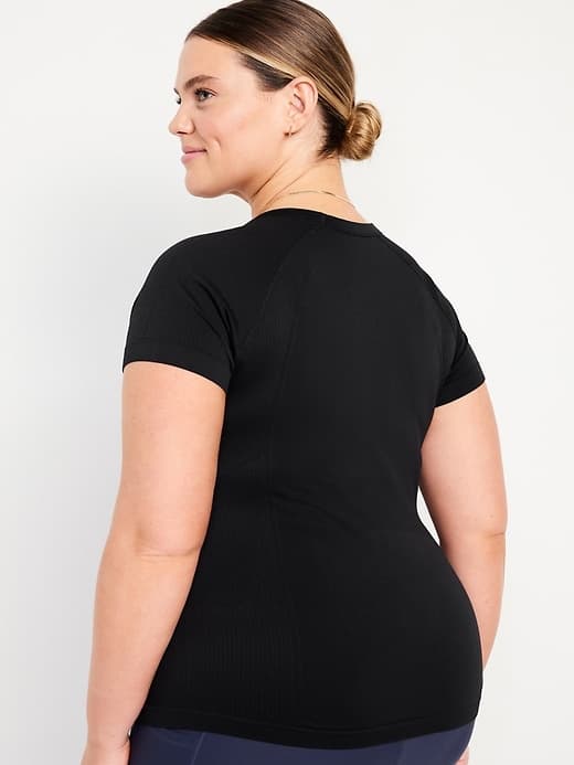 Fluid Seamless Fitted T-Shirt thumbnail 14