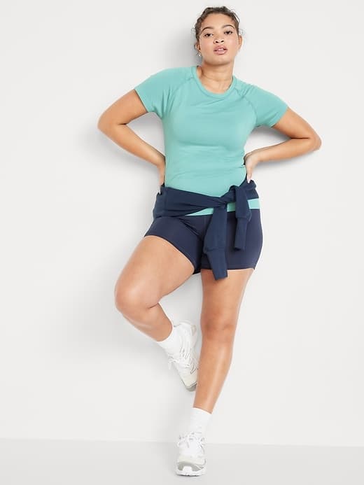 Fluid Seamless Fitted T-Shirt thumbnail 30