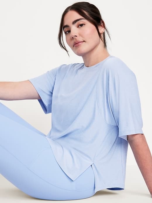 CloudMotion Seamed T-Shirt thumbnail 25